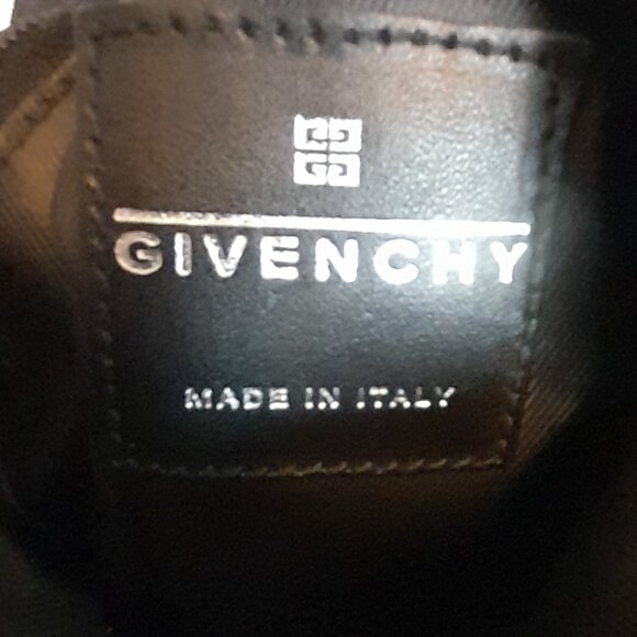 Black Givenchy monogram bag & free silk scarf include - Picture 10 of 15